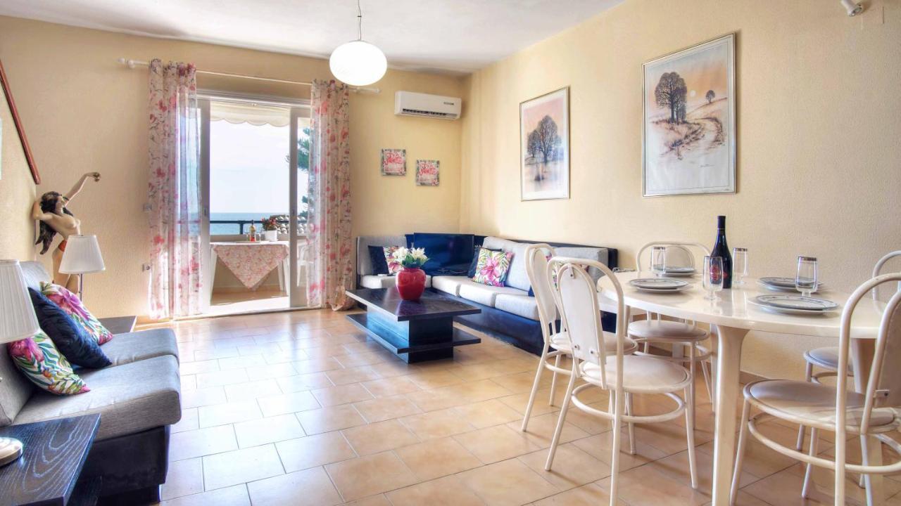 Sea View Maisonette Glyfada Beach Kültér fotó